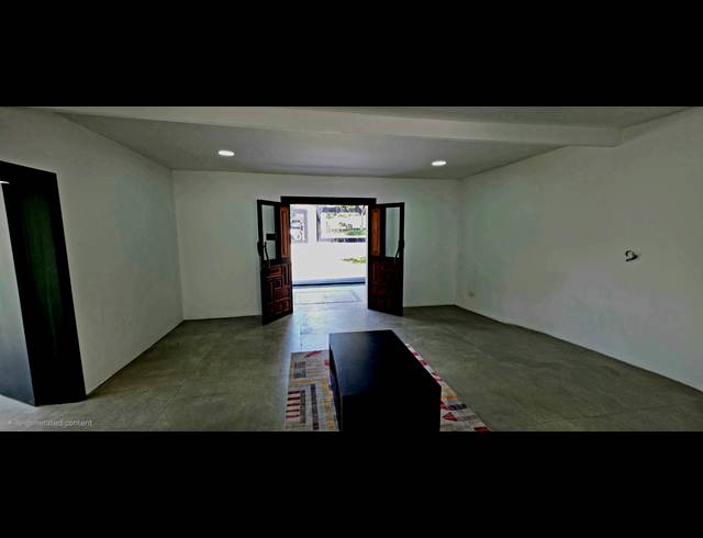 6 BEDROOM FREEHOLD FOR SALE IN DIE HEUWEL